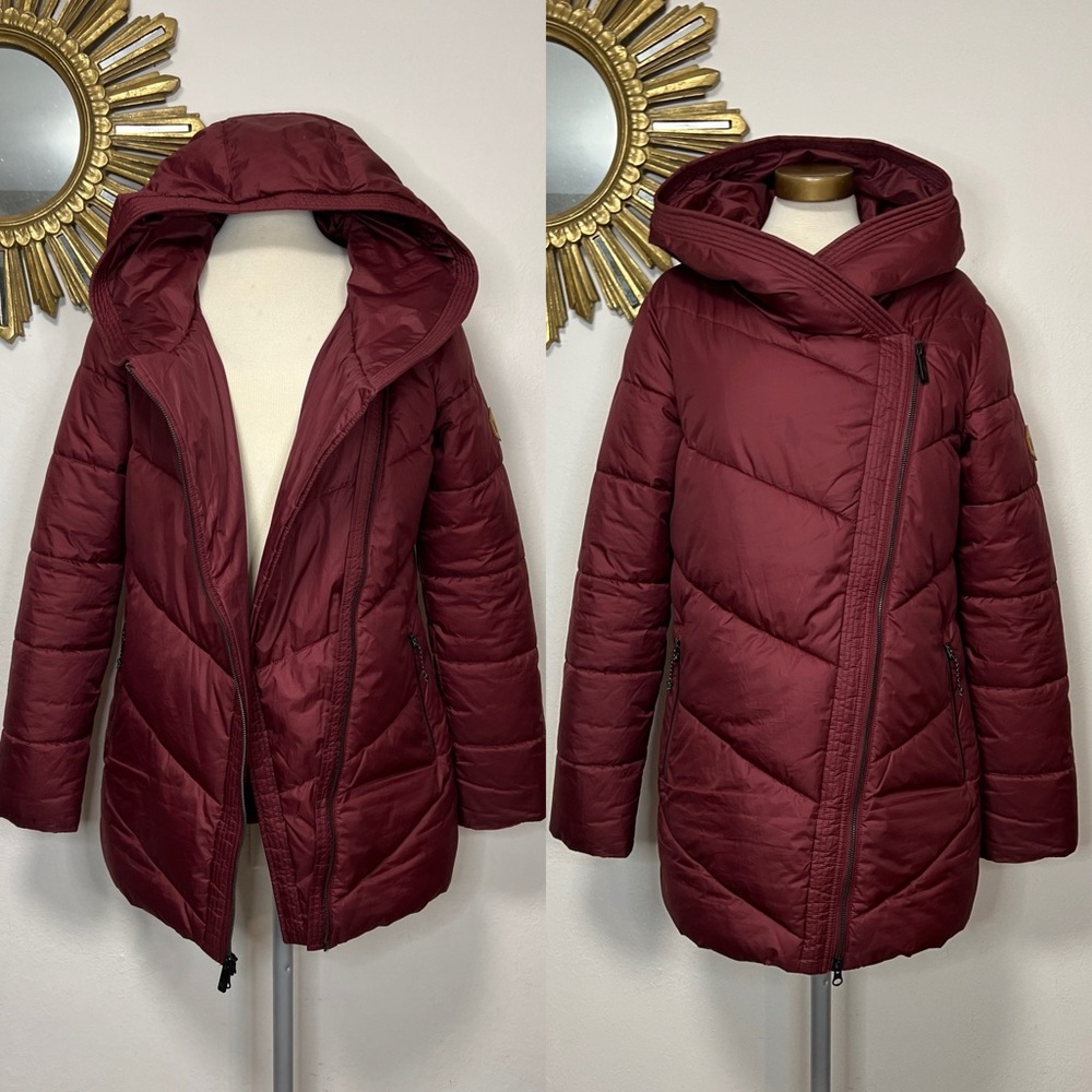 Volcom Structure Down Puffer Jacket - Picture 7 of 16